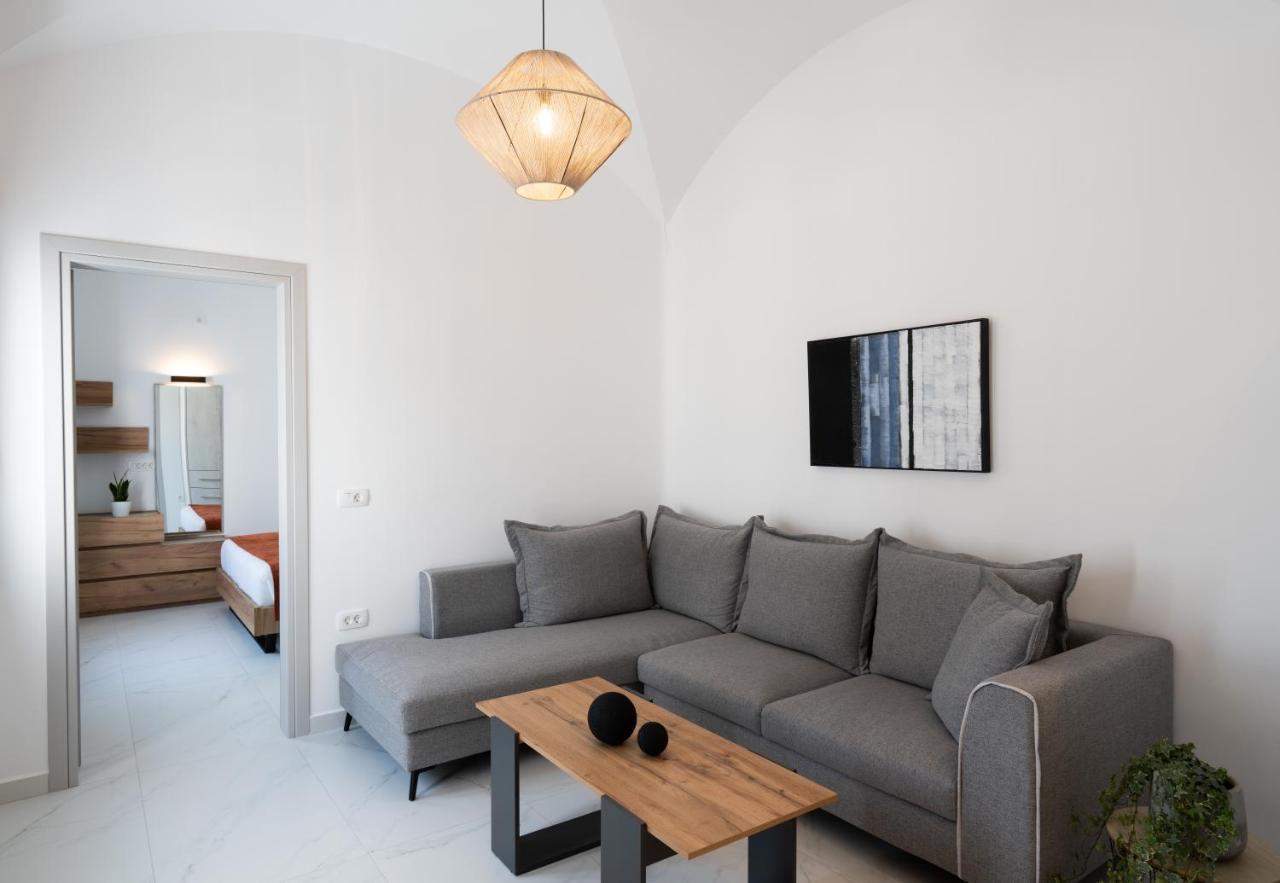 Griseo Villas Karterados  Exterior photo